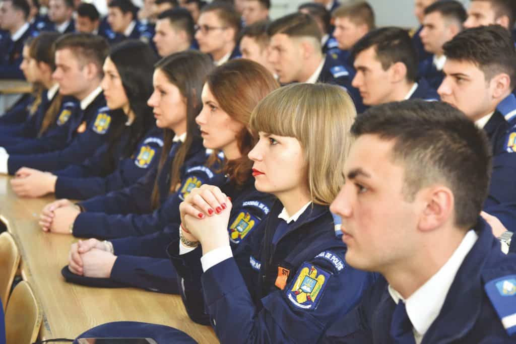 Studenți, Facultatea de Jandarmi, Academia de Poliție